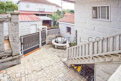 CASAS DE PIEDRA  A 8 KM DE VERÍN (4/6)