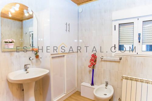 CASAS DE PIEDRA  A 8 KM DE VERÍN (6/6)