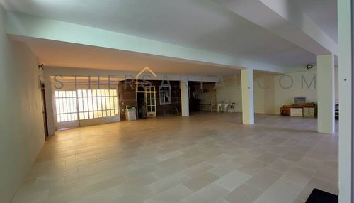 Conjunto residencial: 2 Casas, bajo Comercial y amplio garaje (6/6)